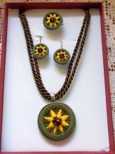 Medaillon Sonnenblume; Leinen; Grün, Gelb